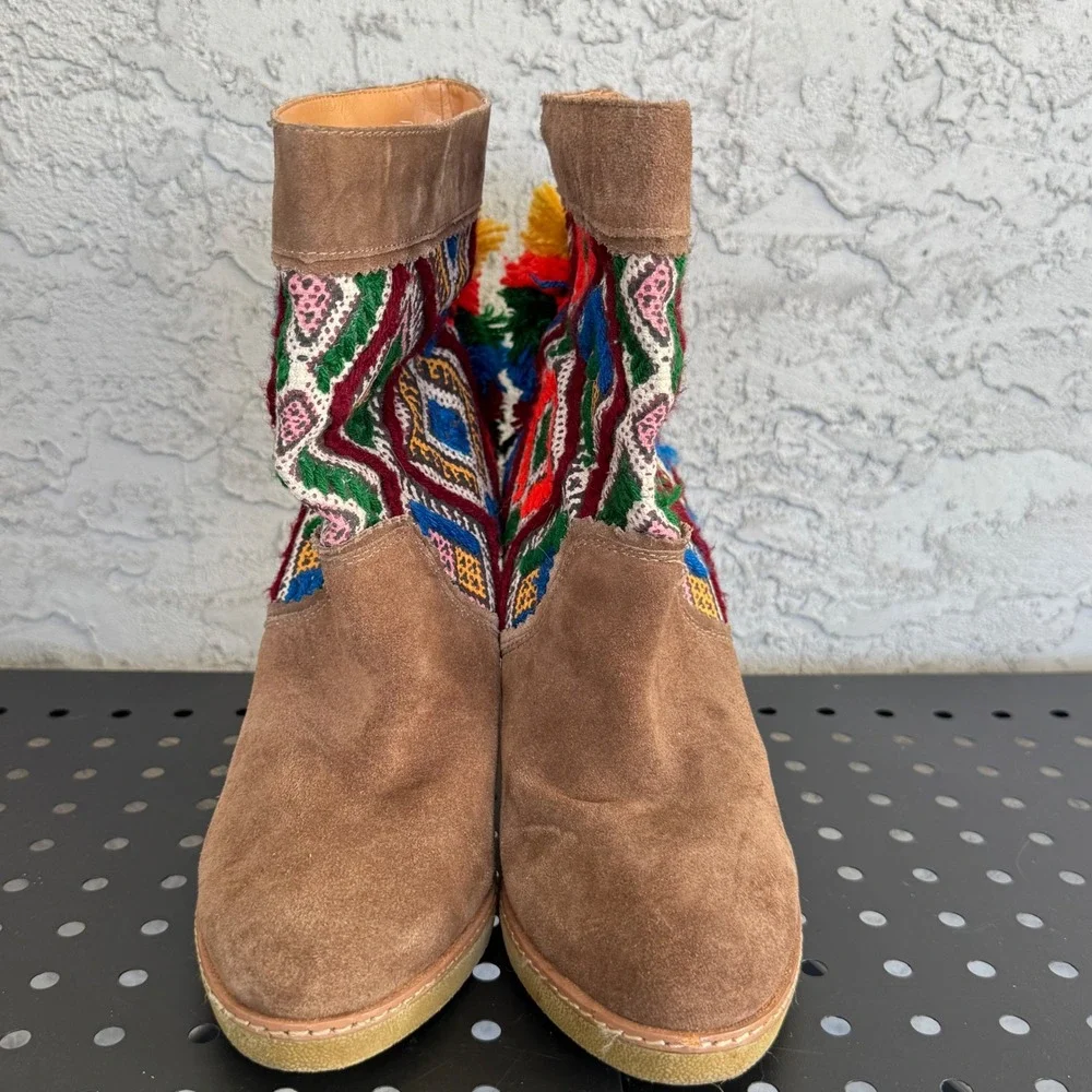 ANTHROPOLOGIE × JASPER &‎ JEERA Boho Suede Pom-Pom Embroidered Booties 7.5 Brown